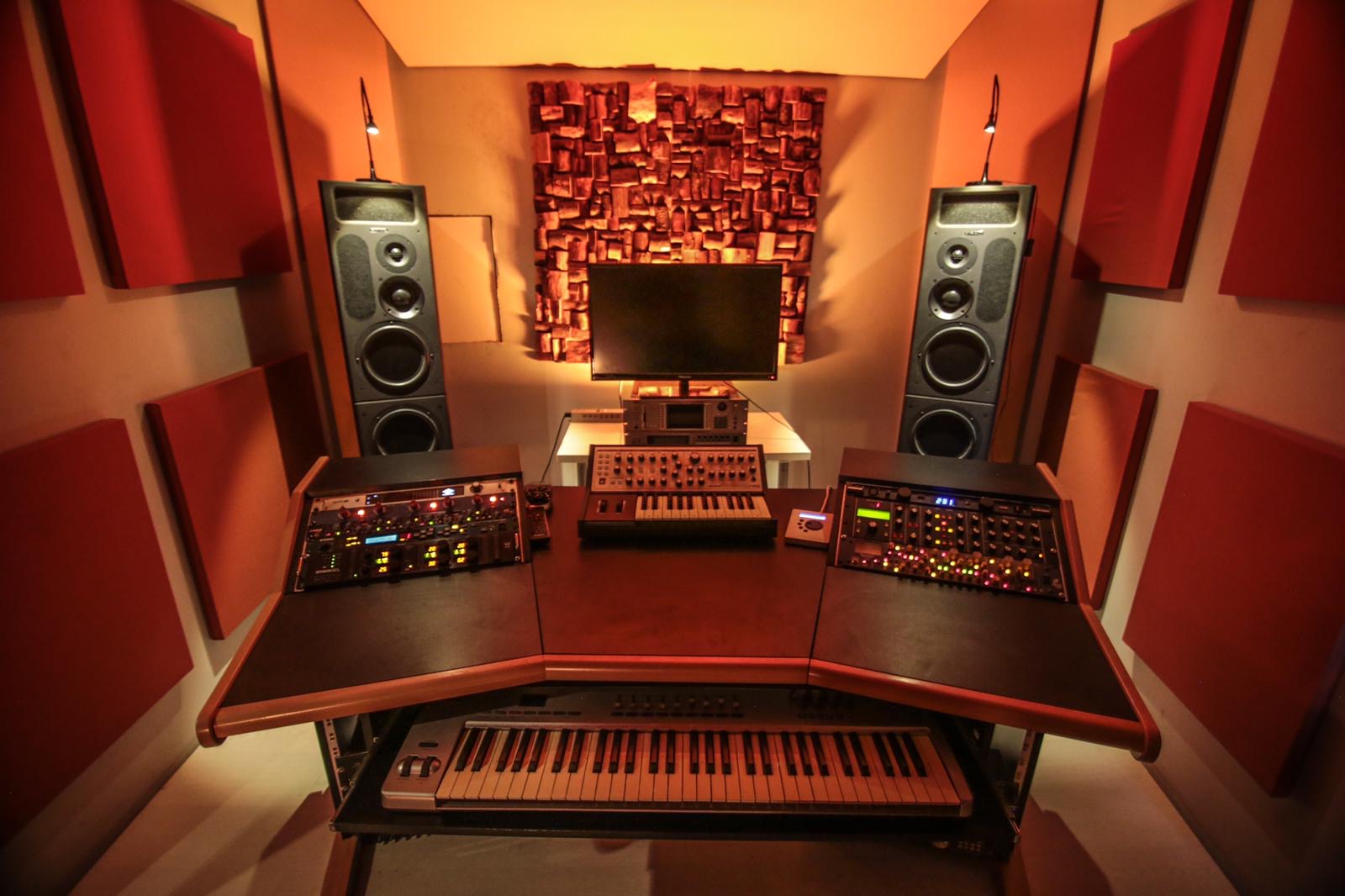 SERVICIOS MEZCLA Y MASTERING