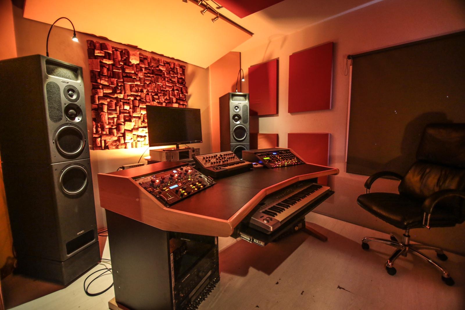 SERVICIOS MEZCLA Y MASTERING